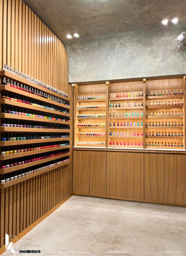 Kệ trưng bày sản phẩm làm móng