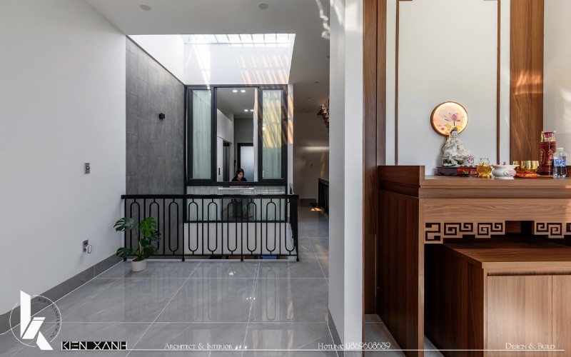 Khu vực thờ cúng đặt tại vị trí yên tĩnh, thông thoáng